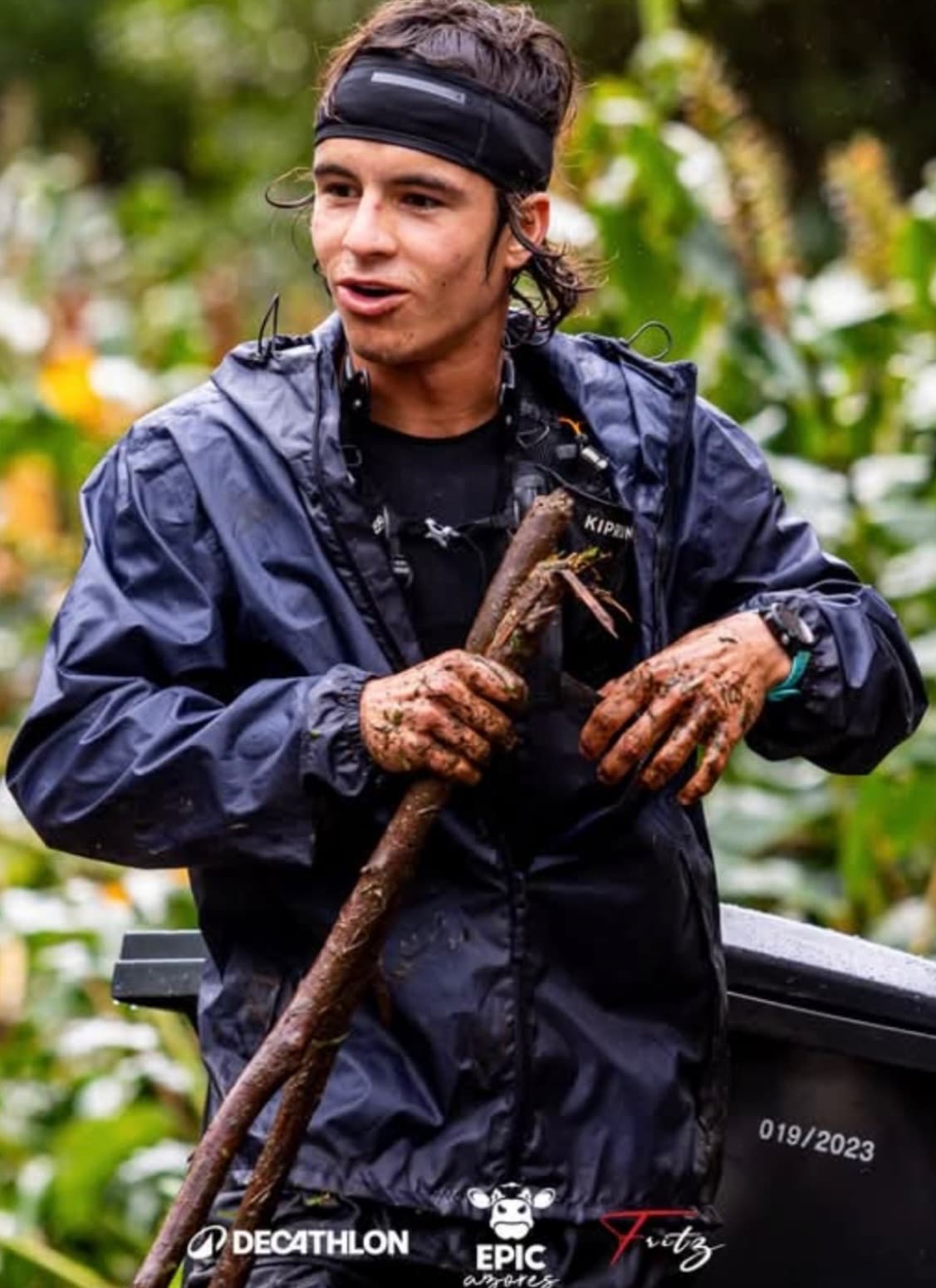 Cliff walk along the Algarve coast